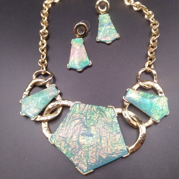 Gold tone Necklace & Earrings Set Rainbow Blue Acrylic - Picture 1 of 5